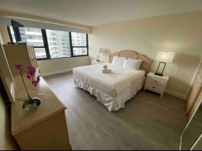 44 Beach access and private pool